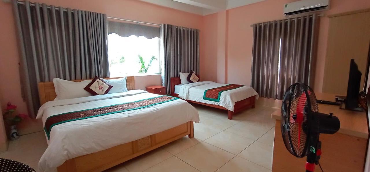 Family Transit Hotel Thach Loi Buitenkant foto